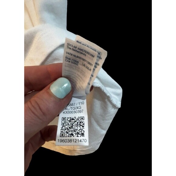 EUC Tommy Hilfiger Size XL White Tee Shirt Block Logo Men’s Short Sleeve Big H - Picture 5 of 8